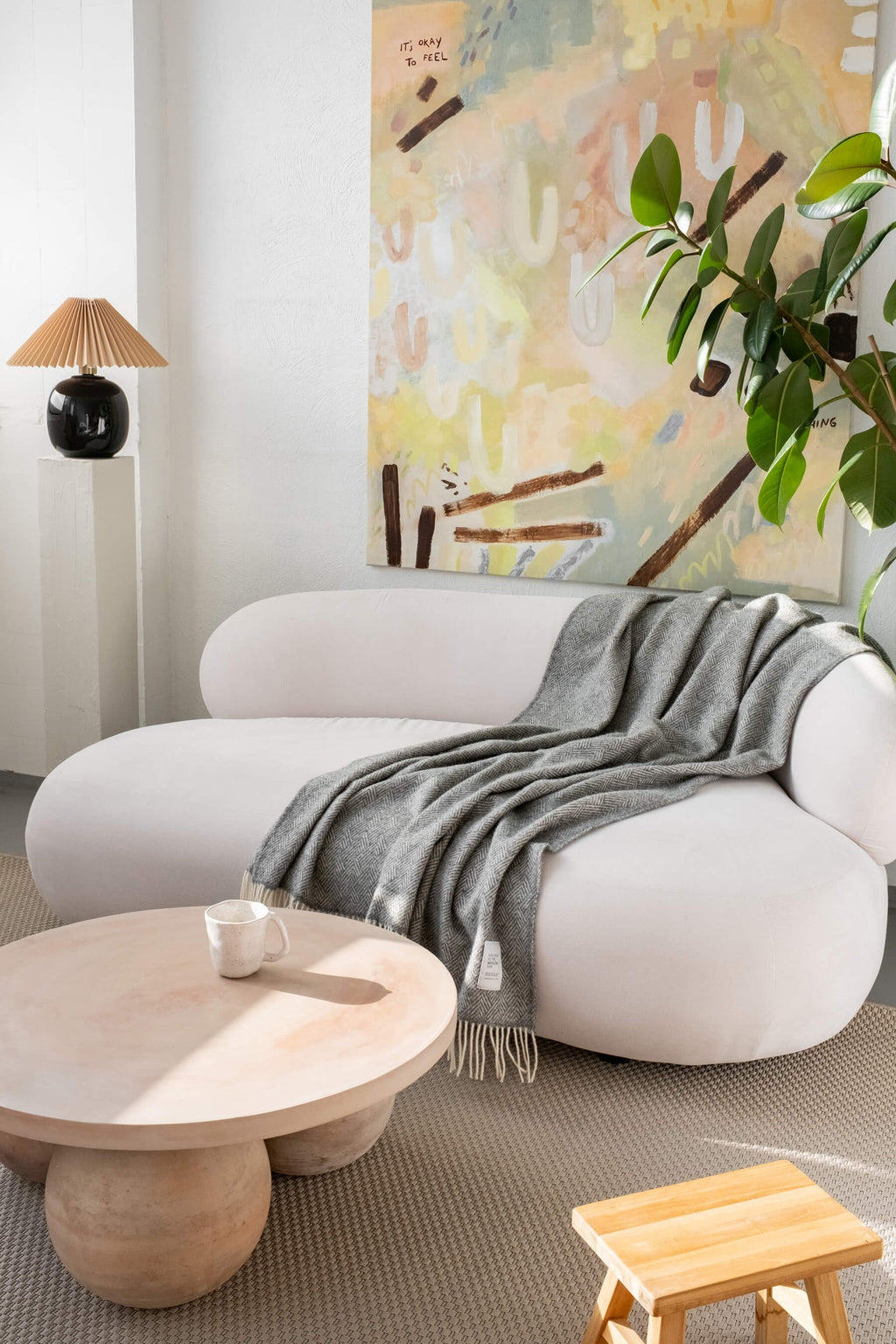 Hera wool throw